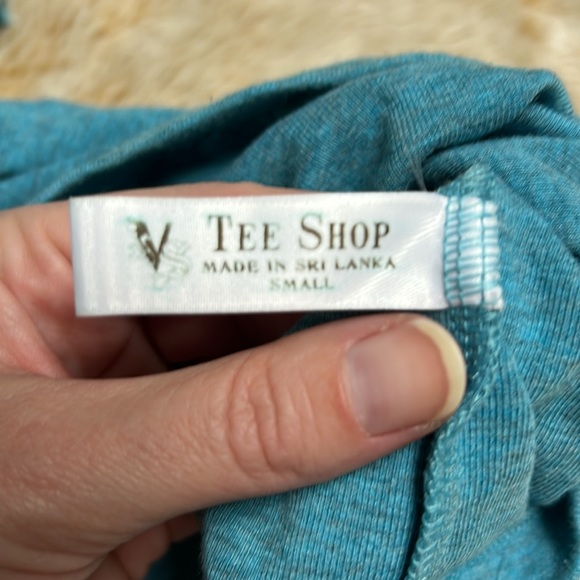 Victoria Secret turtleneck cap sleeve Tee - Picture 5 of 8